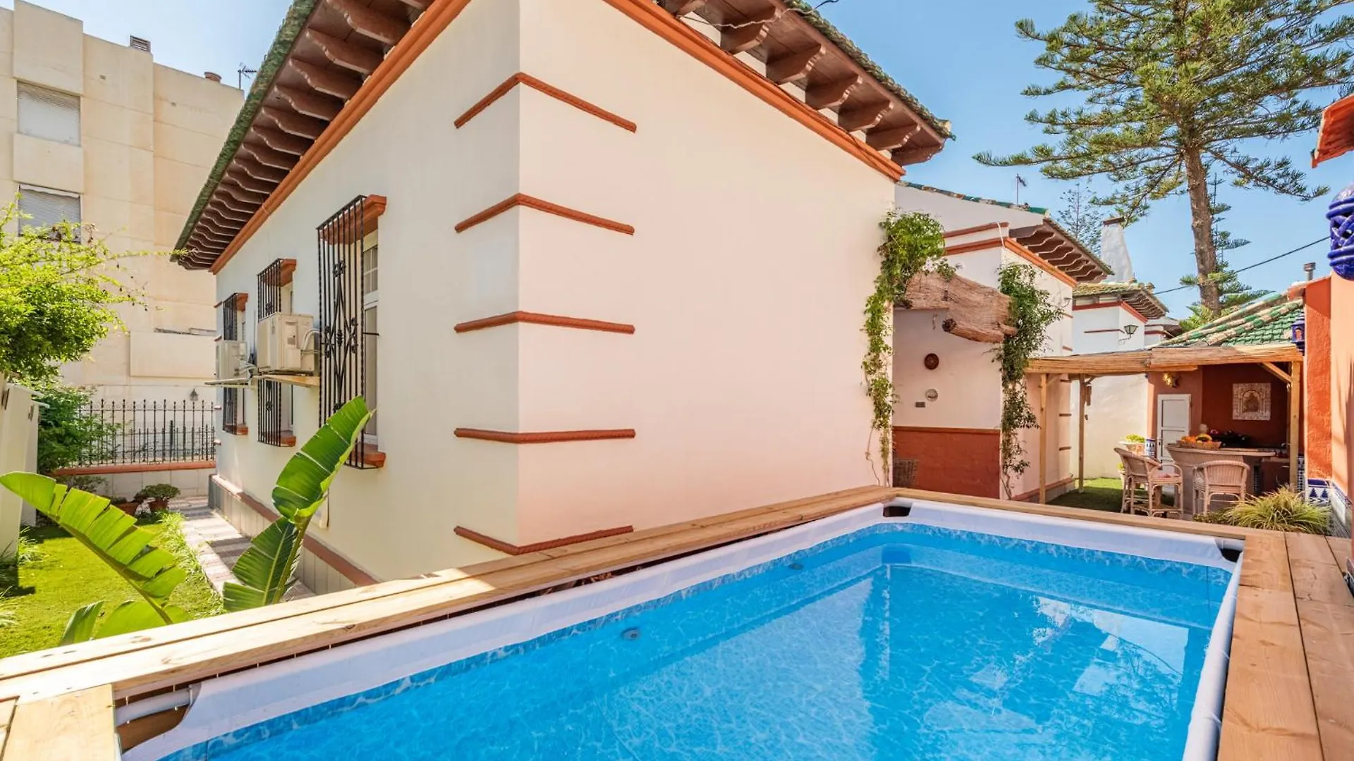 Beautiful Villa With Pool Málaga