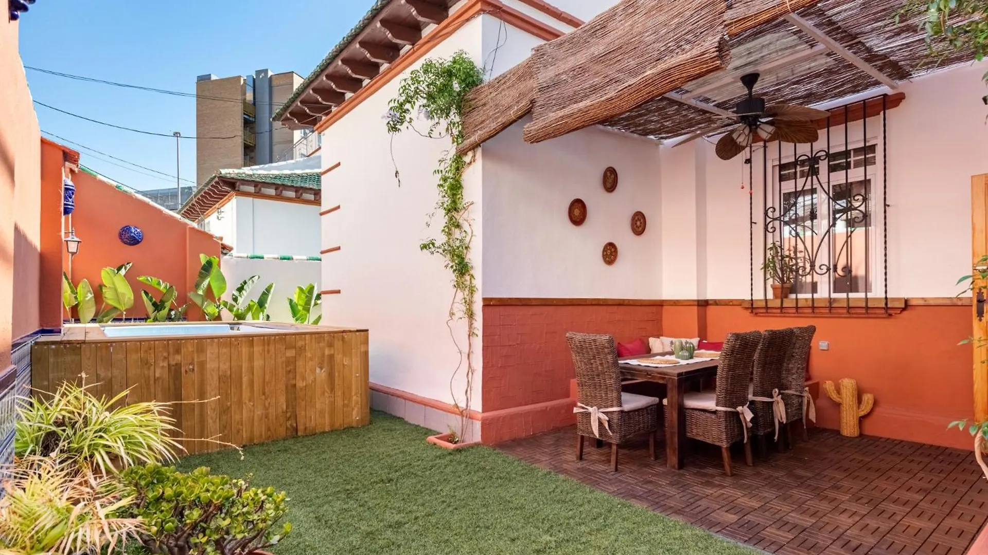 Beautiful Villa With Pool Málaga Chalet